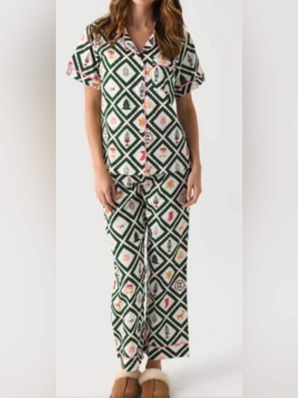 Katie Kime Holiday Diamond-Print Pajama Set. Pit to pit23 (mix51)